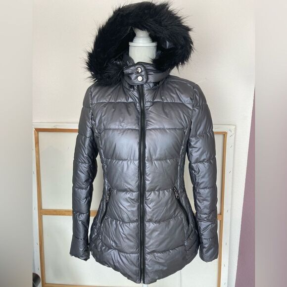 Nanette Lepore NWOT puffer parka w/ faux fur trimmed detachable hood🎉 - Picture 3 of 13